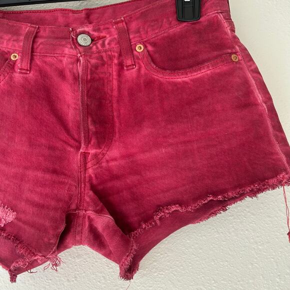 Levi’s 501 cut off distressed cut off cheeky red denim button fly grunge 0 / 25 - Picture 4 of 11